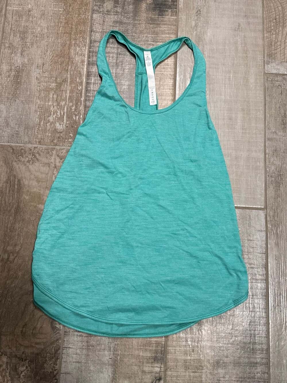 Lululemon 105 Singlet Tank Size 4 Teal Racerback Workout Top